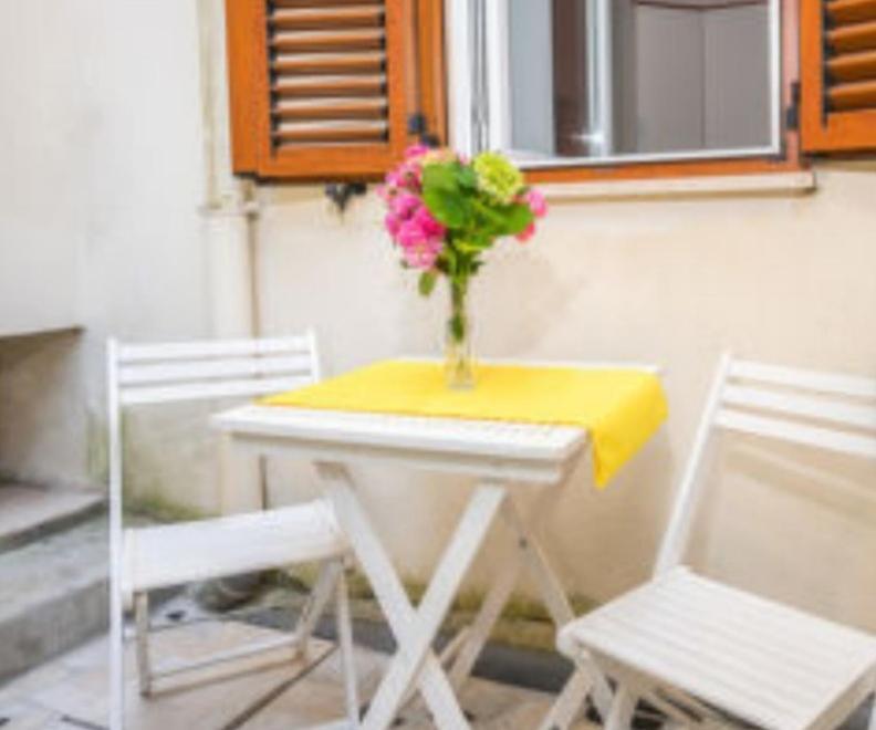 Apartman Anita Опатия Екстериор снимка